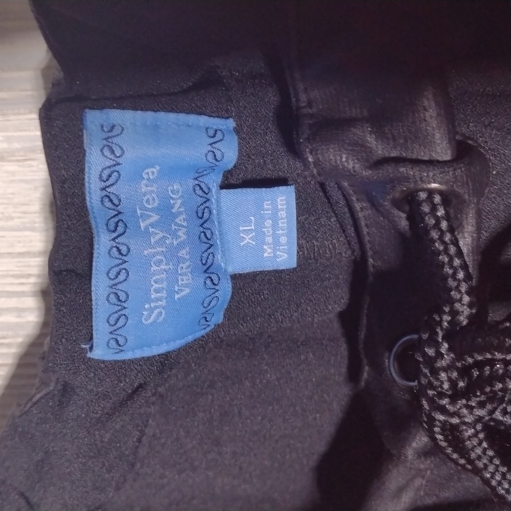 NWOT Vera Wang Luxury Joggers - Picture 12 of 14